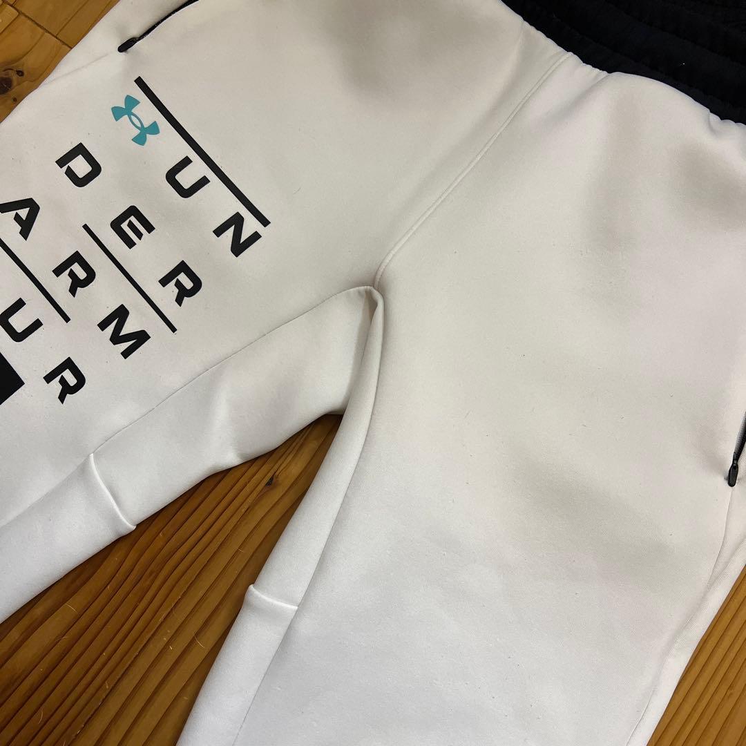 Under Armour フード付きジャケット セットアップ