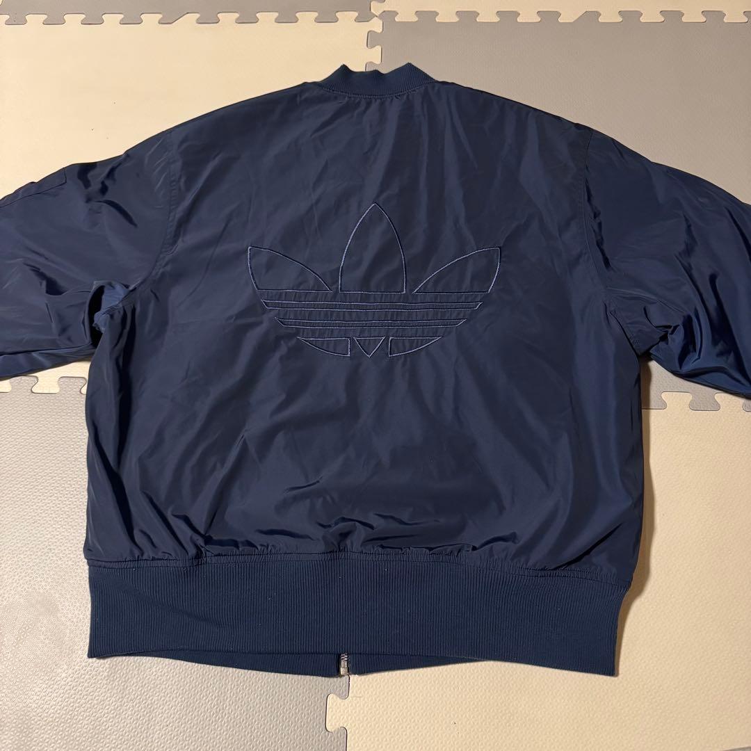 adidas リバーシブル ボンバージャケット M