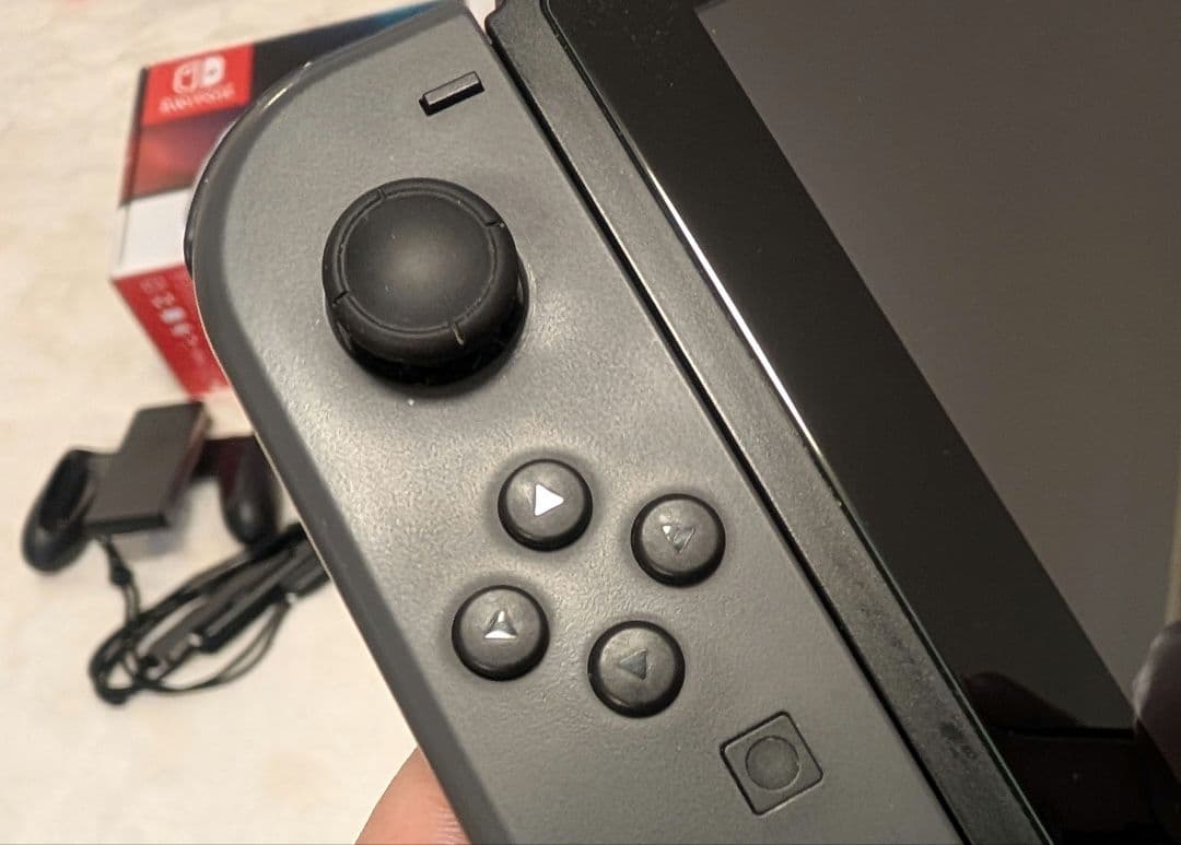 【中古】Nintendo Switch 本体（初代）グレー＋Joy-Con1個