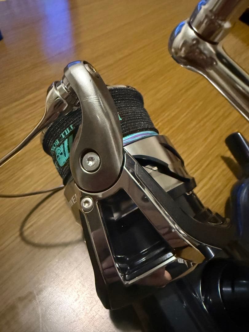 21ツインパワーSW 8000hg 替えスプール付き