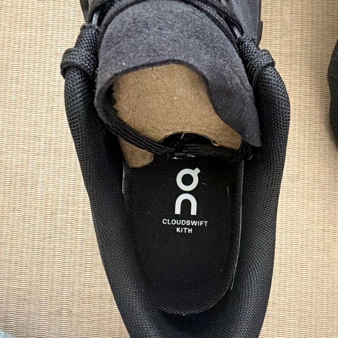 KITH ×On スニーカー