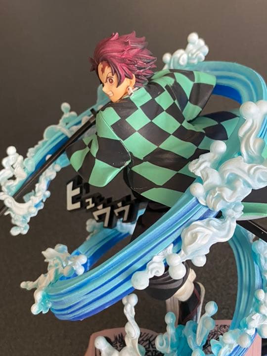 【非売品】‼️ 超希少‼️ ジャンプ全員サービス　炭治郎　フィギュア　鬼滅の刃