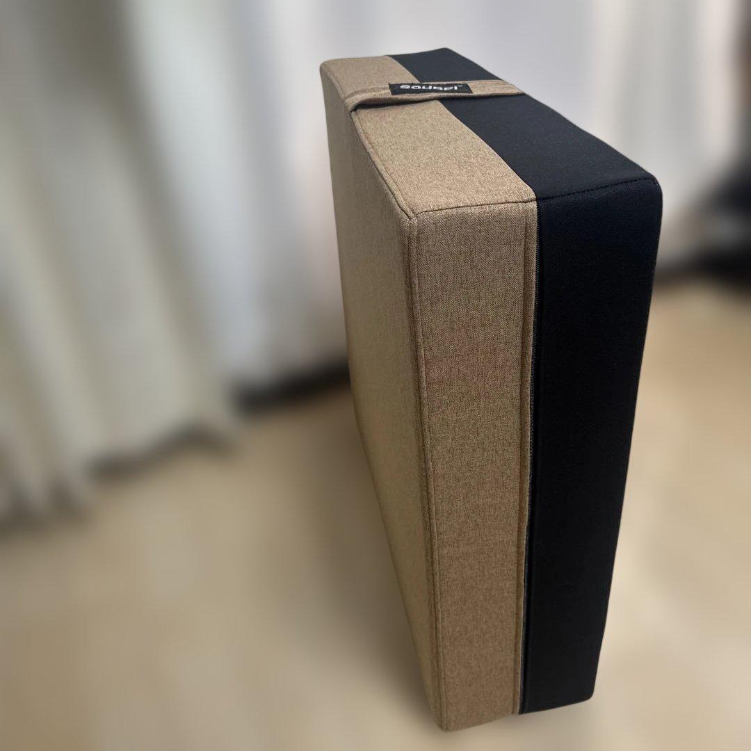 ほぼ新品　SOHAPI トランポリンクッション　正方形マット 持ち手付き