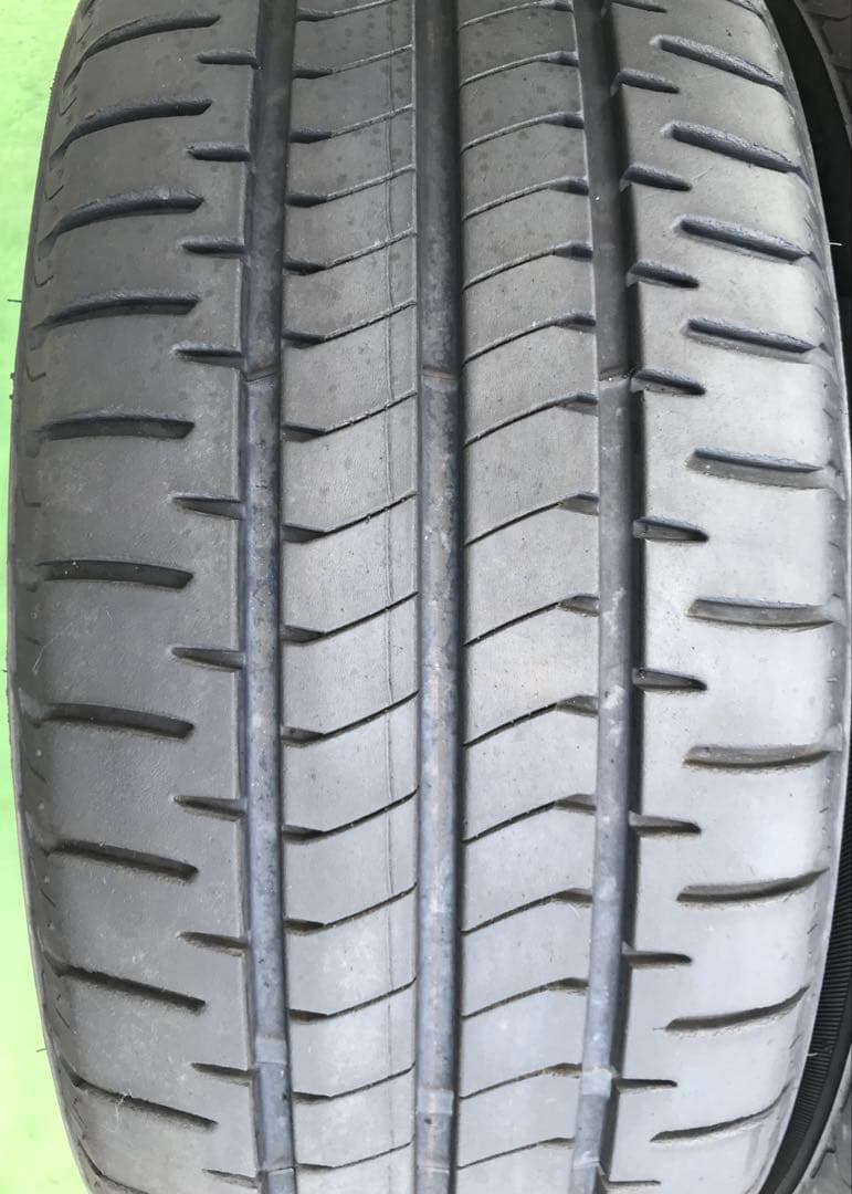 225/55 R17 BRIDGESTONE NEWNOラジアルタイヤ