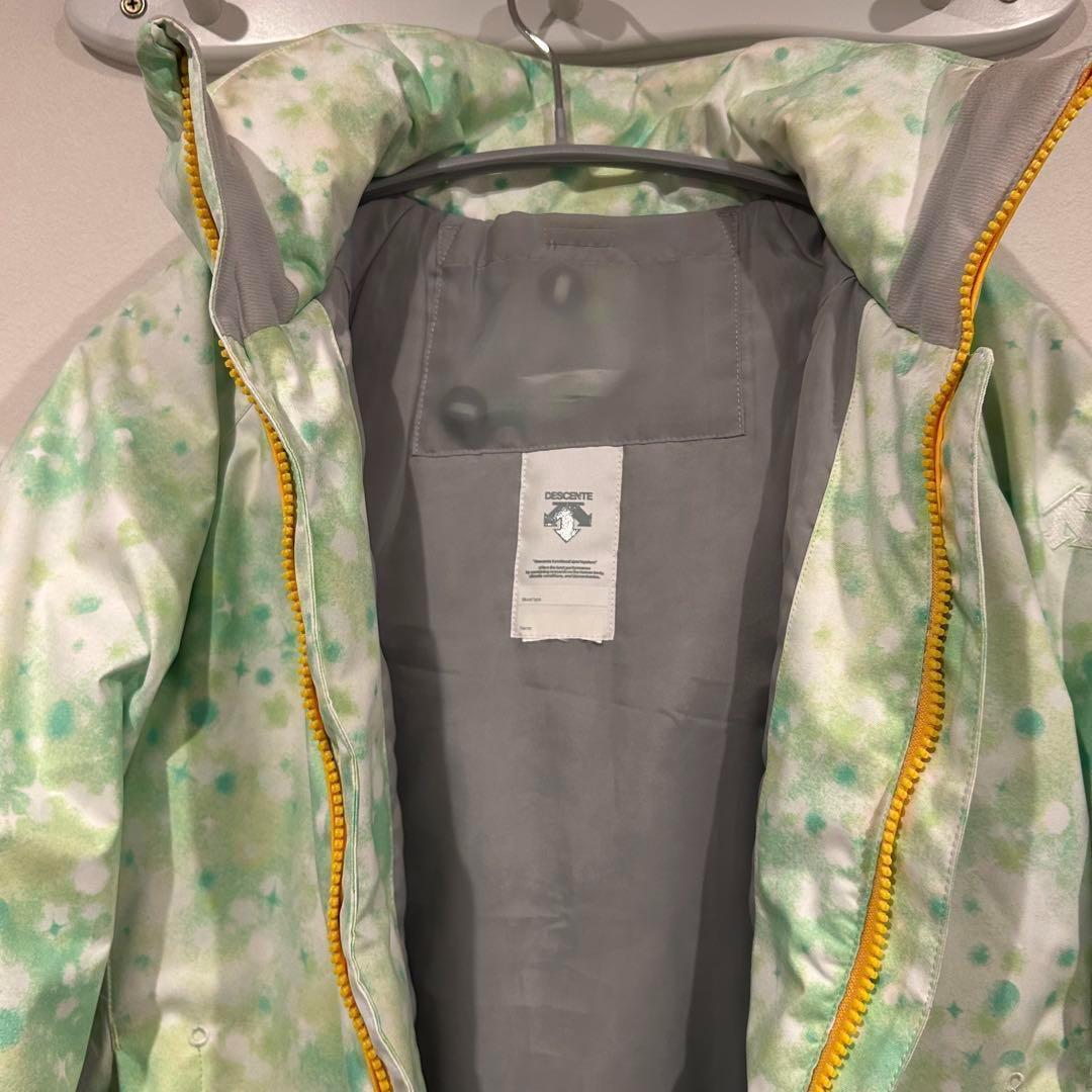 デサント スキーウェア 上下セット 140サイズ