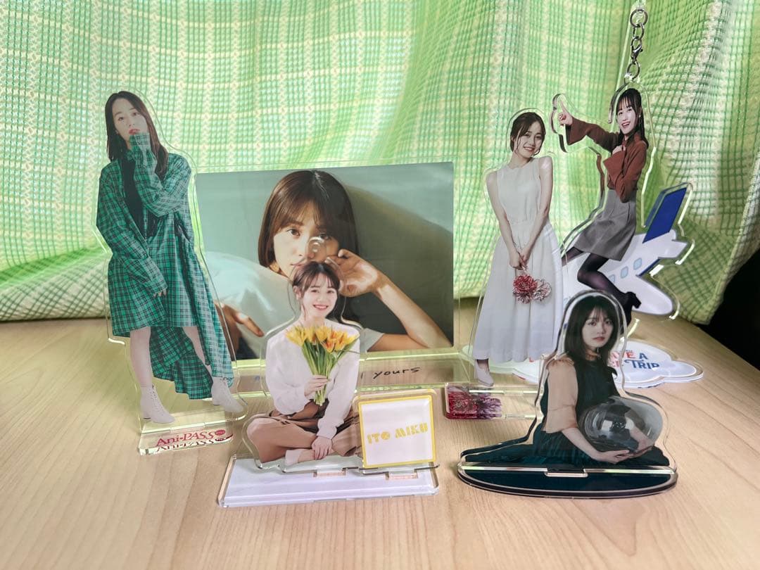 み*︎様 伊藤美来 アクリルスタンド12体セット【3】