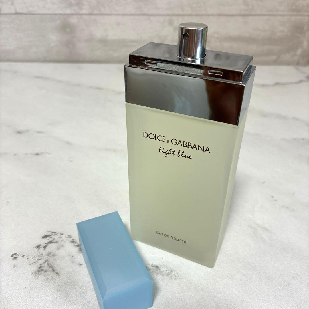 ほぼ満量　ドルチェ＆ガッバーナ ライトブルー オードトワレ 100ml E
