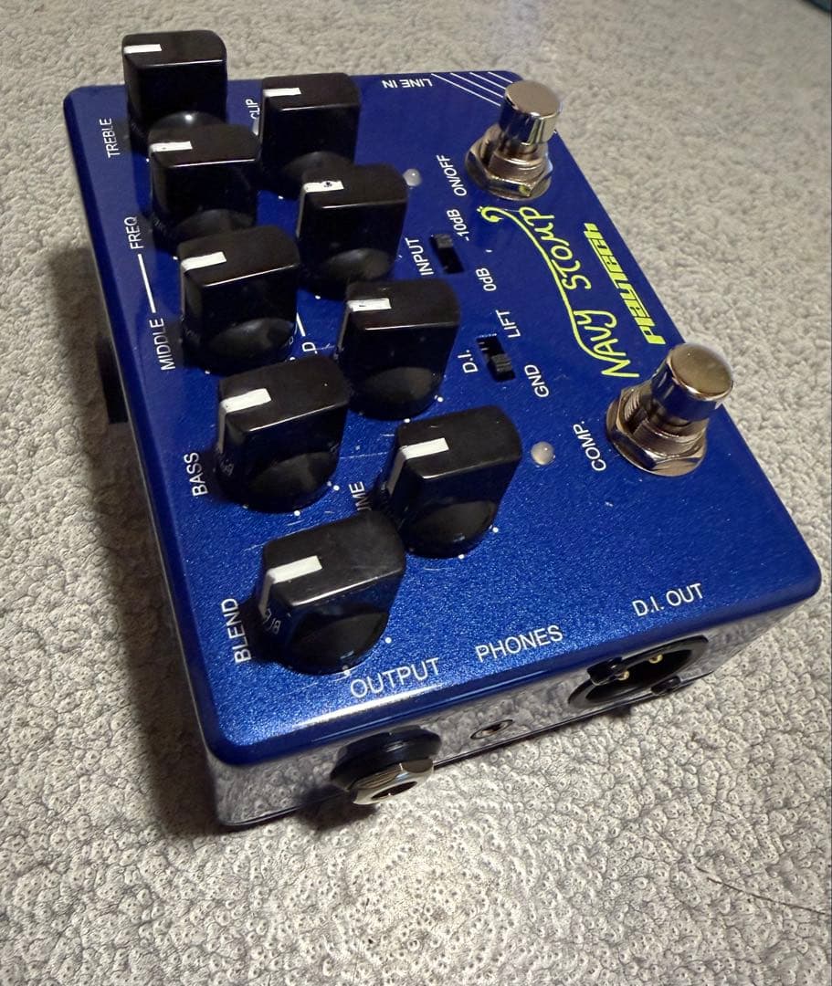 PLAYTECH Navy Stomp ベース用プリアンプ