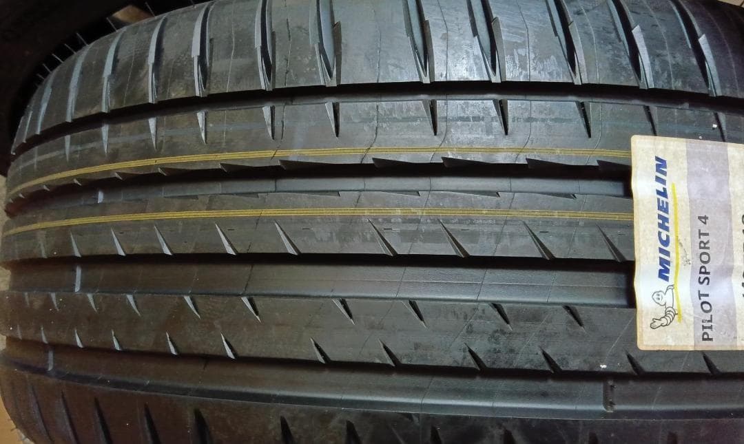 その②送料含未使用2本　225/40R18ミシュランパイロットスポーツ4　PS4