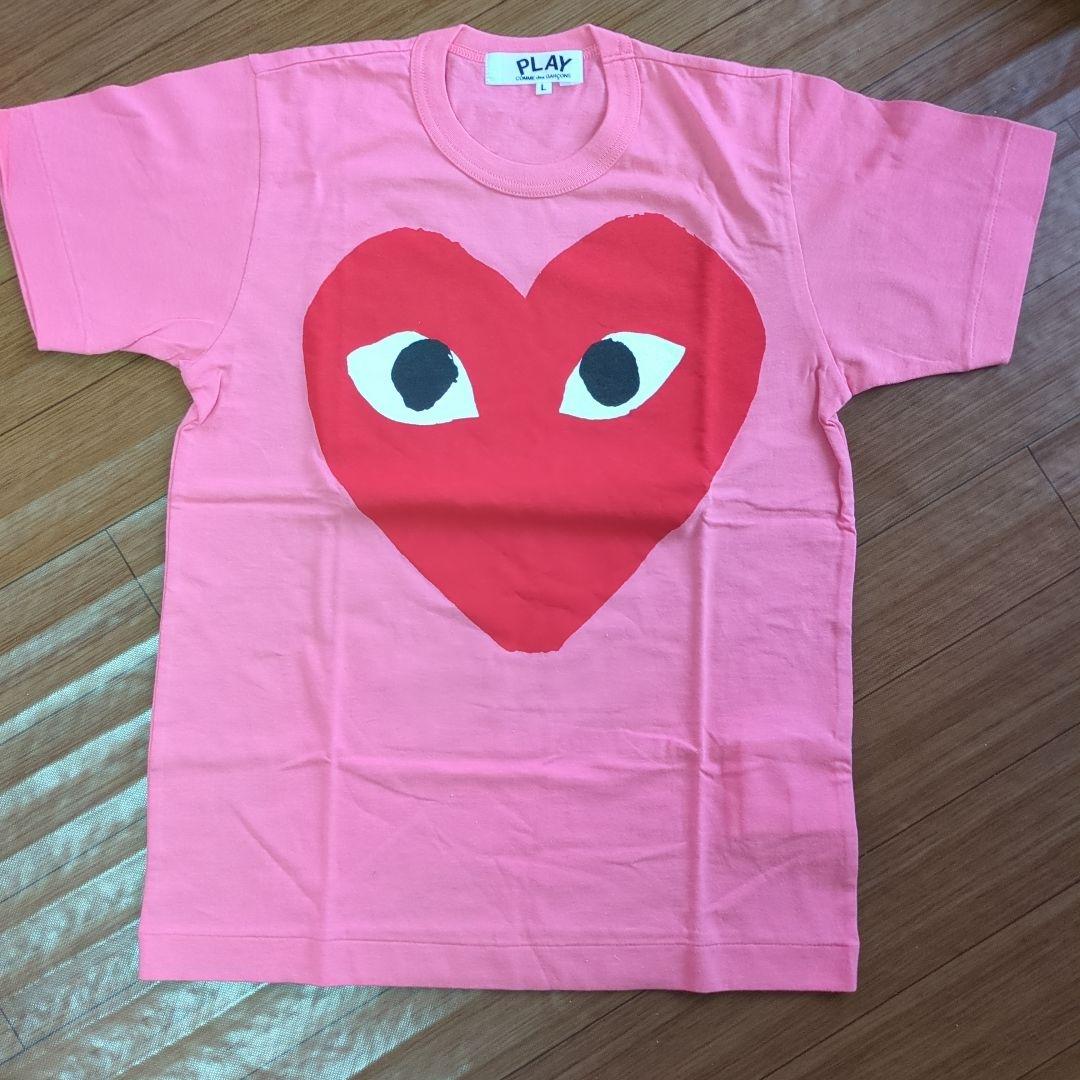 新品タグ無しPLAY ハートプリント Tシャツ