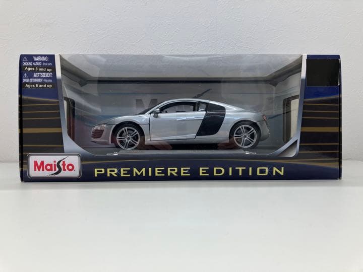 【アウディ RS8】1/18 マイスト ミニカー箱付