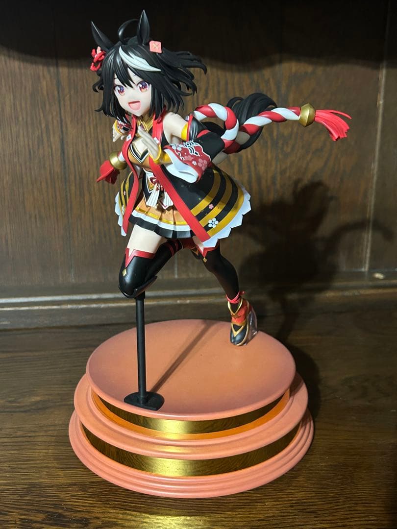 コトブキヤ 1/7迫る熱に押され キタサンブラック フィギュア