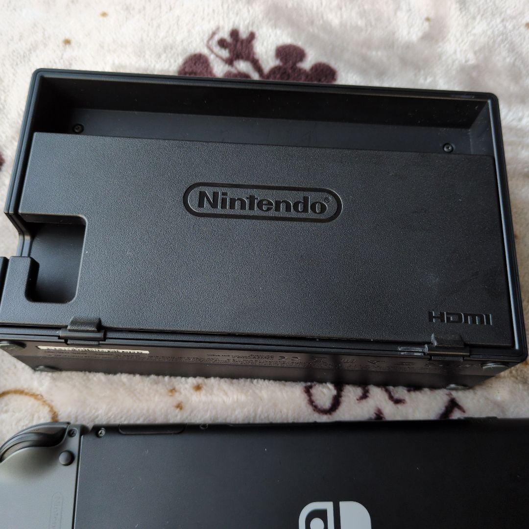 Nintendo Switch ニンテンドースイッチ本体　保護ケース付き