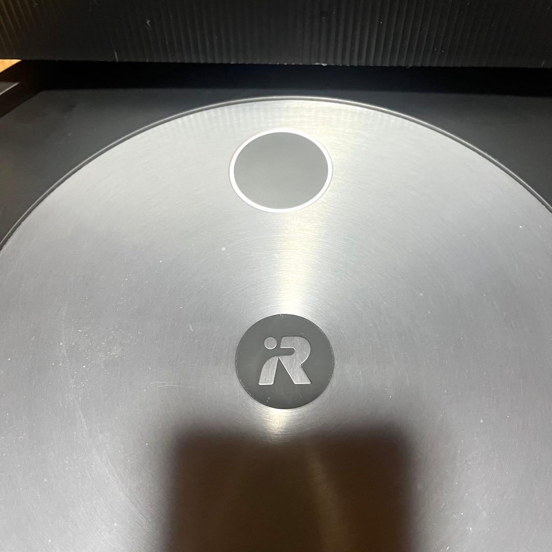 ルンバ j7＋ 動作確認済み　クリーンベース付 iRobot 取説あり