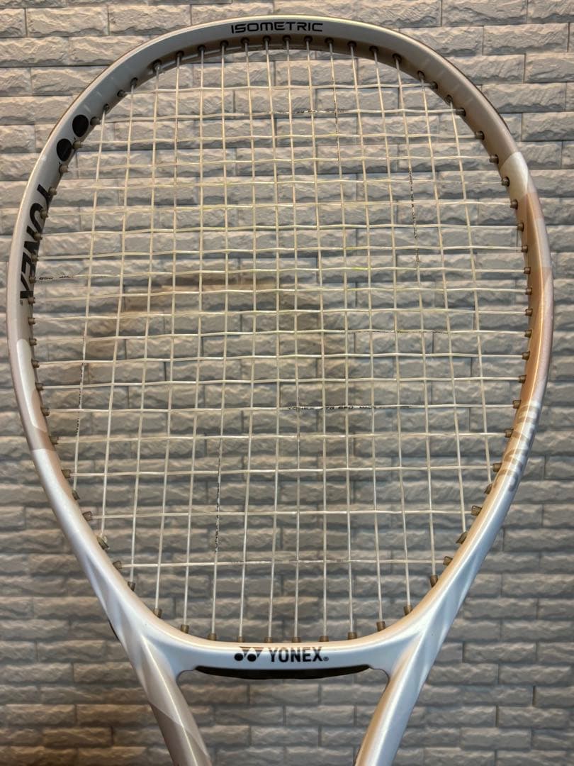 bellYONEX VCORE 98 サンドベージュ　テニスラケット