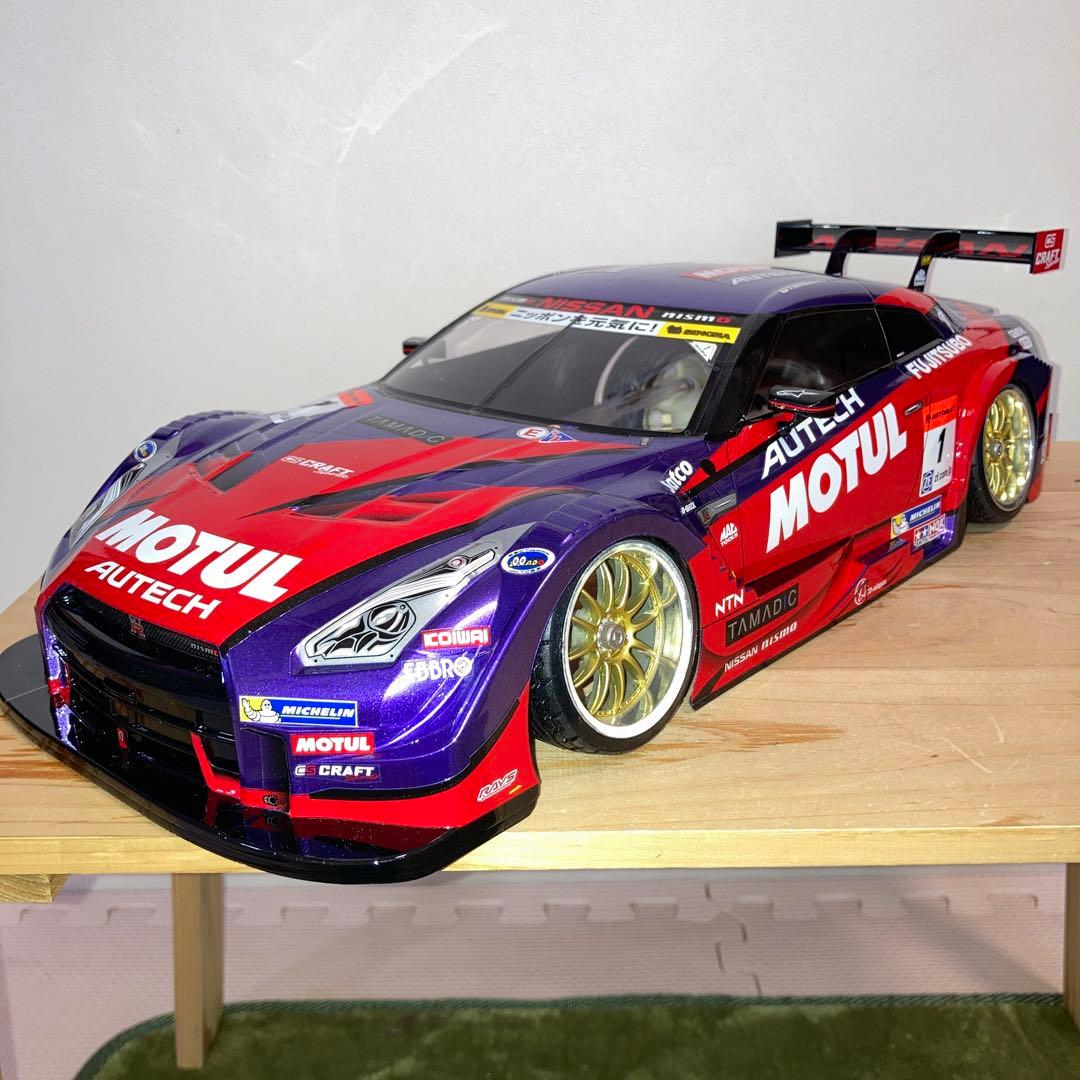 タミヤ　MOTUL AUTECH GT-R ボディ