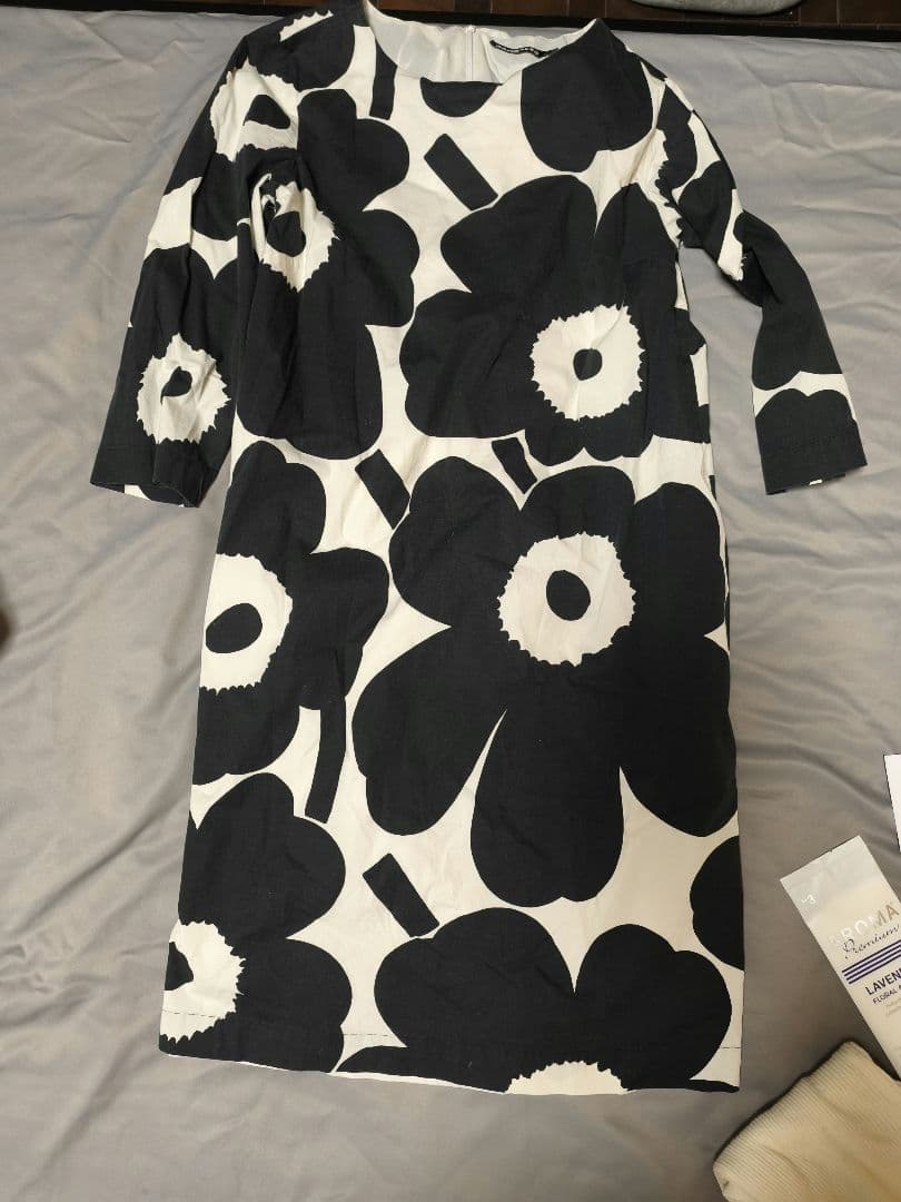 ハ*ス様 marimekko フラワーパターン ワンピース 34