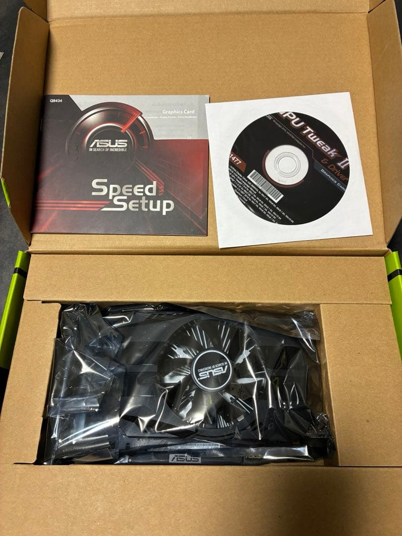 グラフィックボード・グラボ・ビデオカード ASUS GeForce GTX 1650 4GB PHOENIX