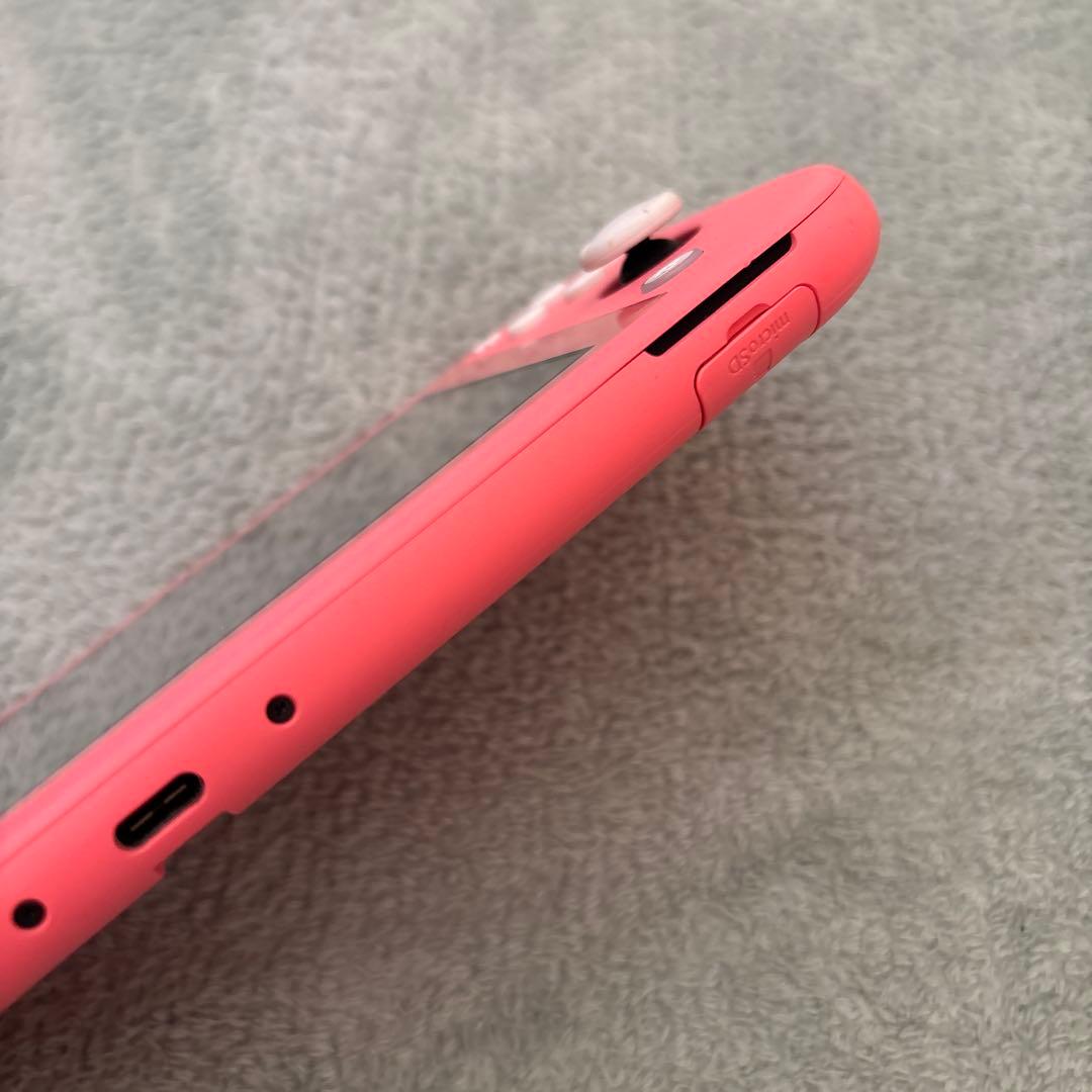 Switchライト　ピンク　ケース付き