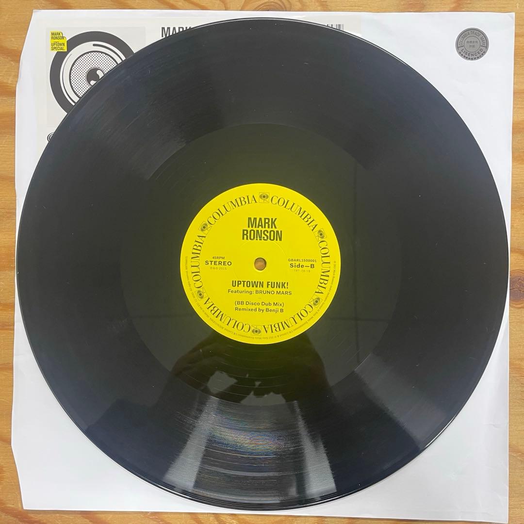 洋楽 Mark Ronson feat Bruno Mars-Uptown Funk