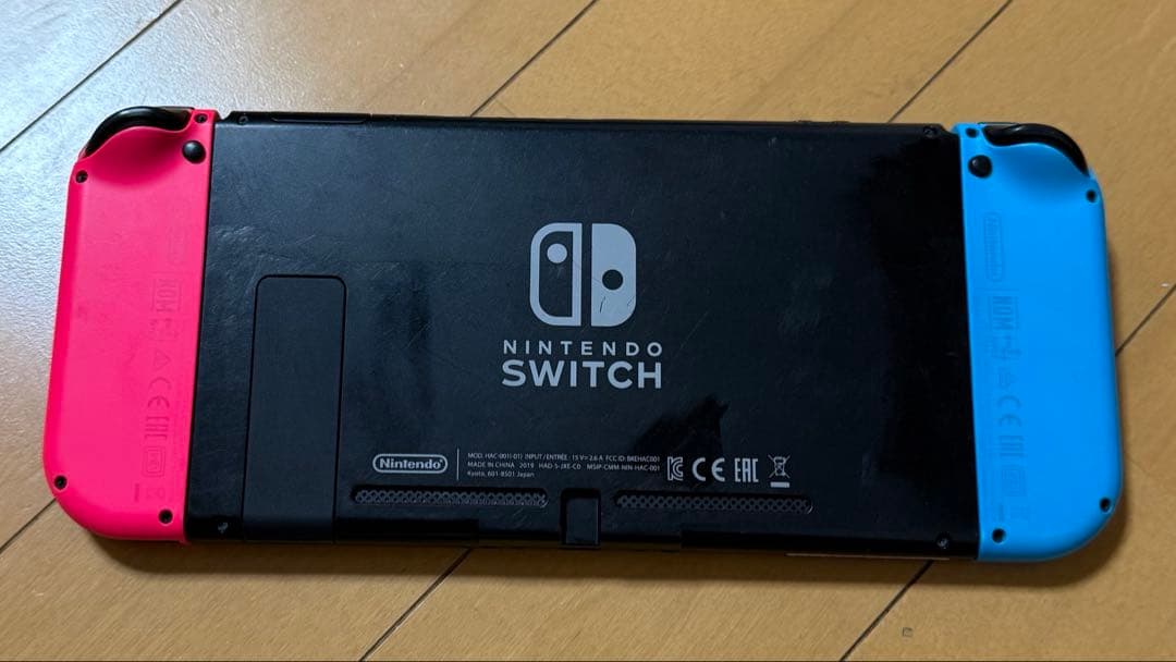 せ*様 マ*ん様 Nintendo Switch 本体 ドッグ　ジョイコン付き