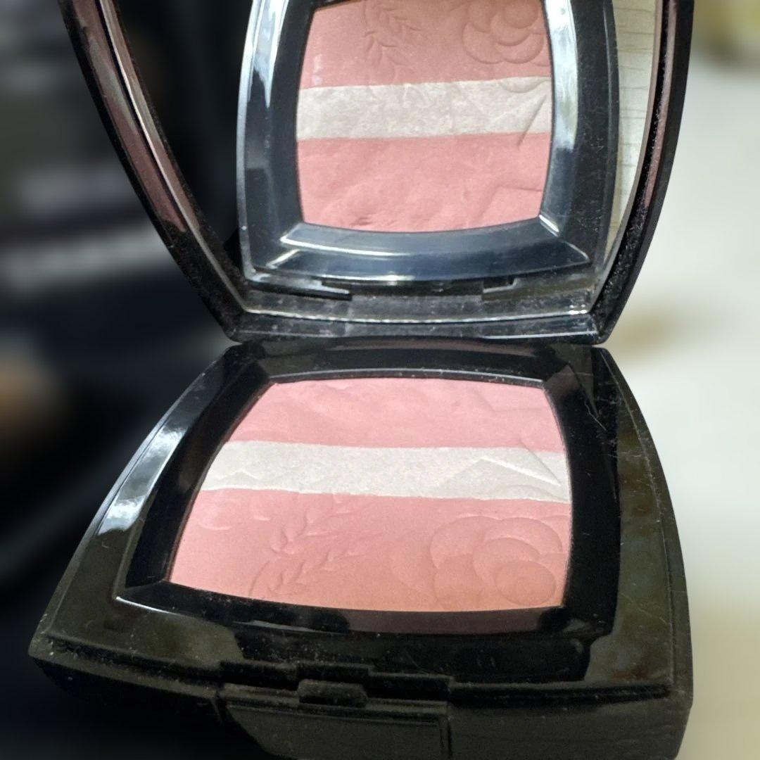 CHANEL 997 ROSE LUMIERE 限定色 ローズルミエール