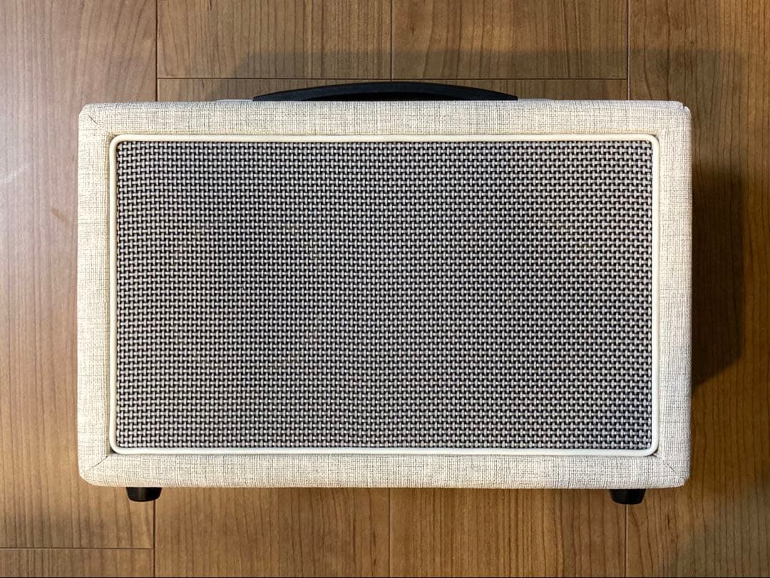 Louis LBA-10 Milkey White ベースアンプ 10W