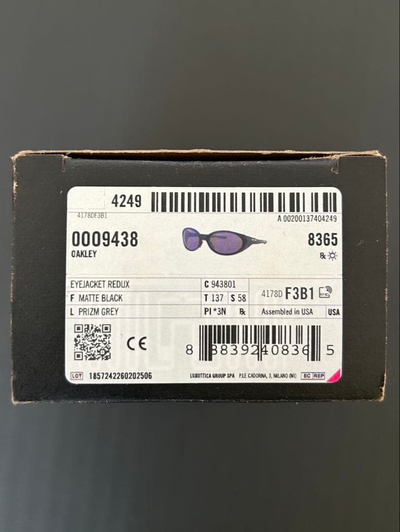 OAKLEY EyeJacket Redux 上杉柊平 着用モデル