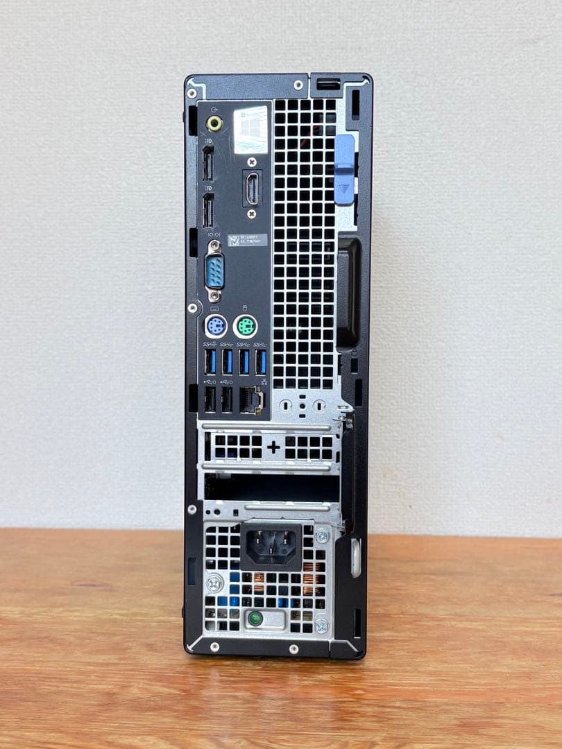 ベアーボン状態のDell Precision 3440/CPUなし・メモリなし