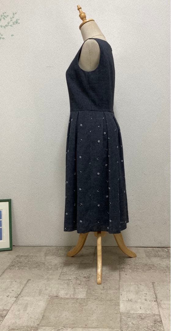 エムズグレイシー　M's GRACY 花刺繍ワンピース 40 グレー　謝恩会