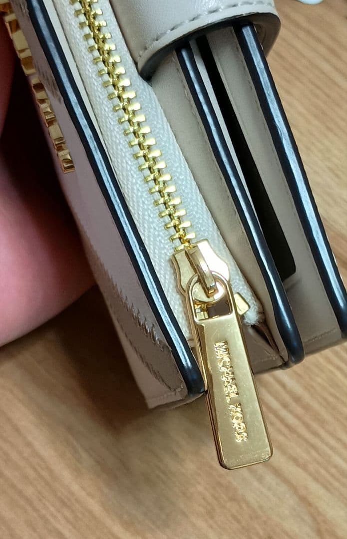 MICHAEL KORS 二つ折り財布 ベージュ/ホワイト