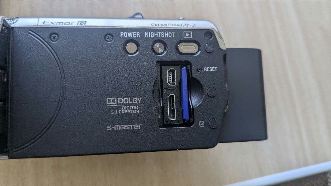 SONY ビデオカメラとリモコン付三脚のセット　ゴルフ等のフォームチェックにも