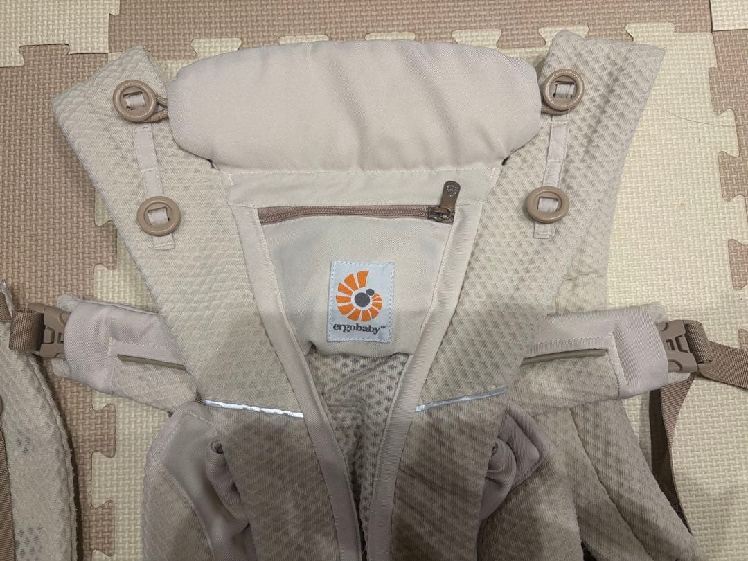 週末限定【美品】ergo baby 2025年購入　24時間以内発送　抱っこ紐