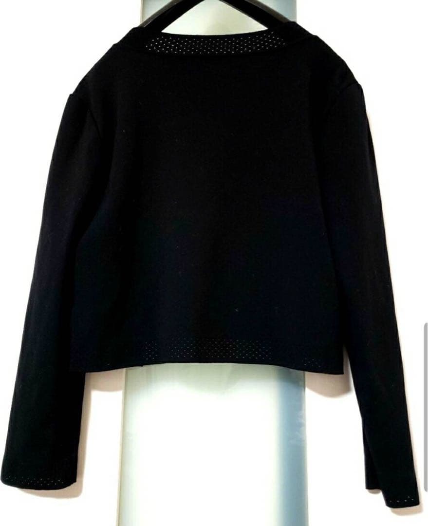 【三連休特価】 ☆極美品☆　レオナール　ボレロ　カーディガン　濃紺　４０