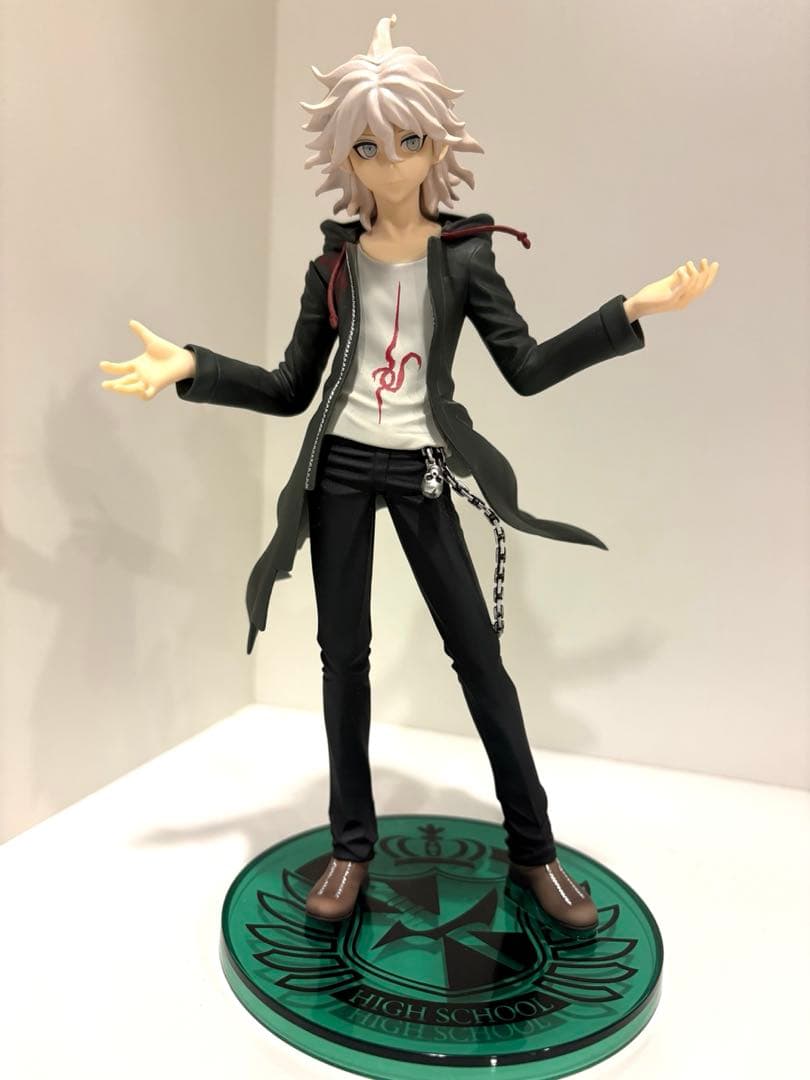 スーパーダンガンロンパ2 狛枝凪斗 1/8スケールフィギュア