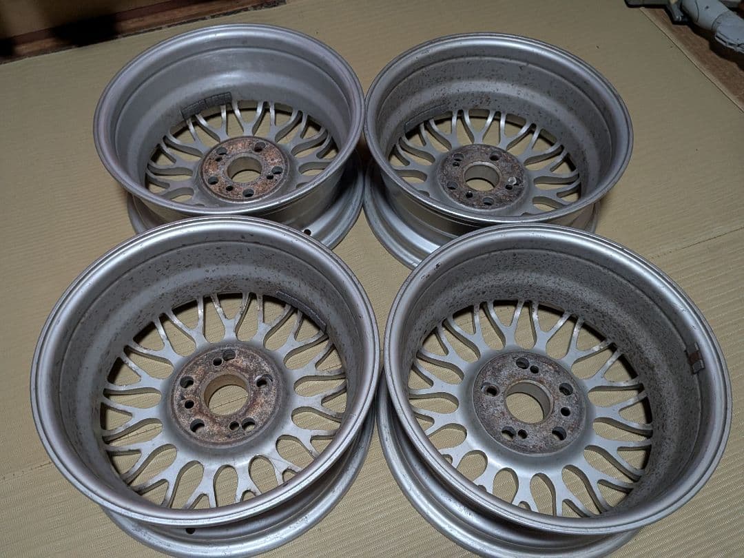 H*Y様 BBS 15インチ 6J オフセット＋45 4穴　pcd100 加工品
