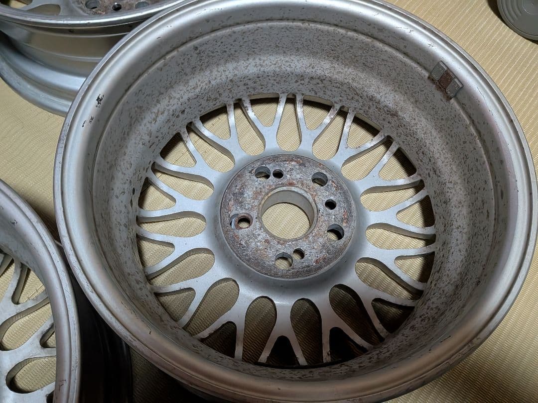 H*Y様 BBS 15インチ 6J オフセット＋45 4穴　pcd100 加工品