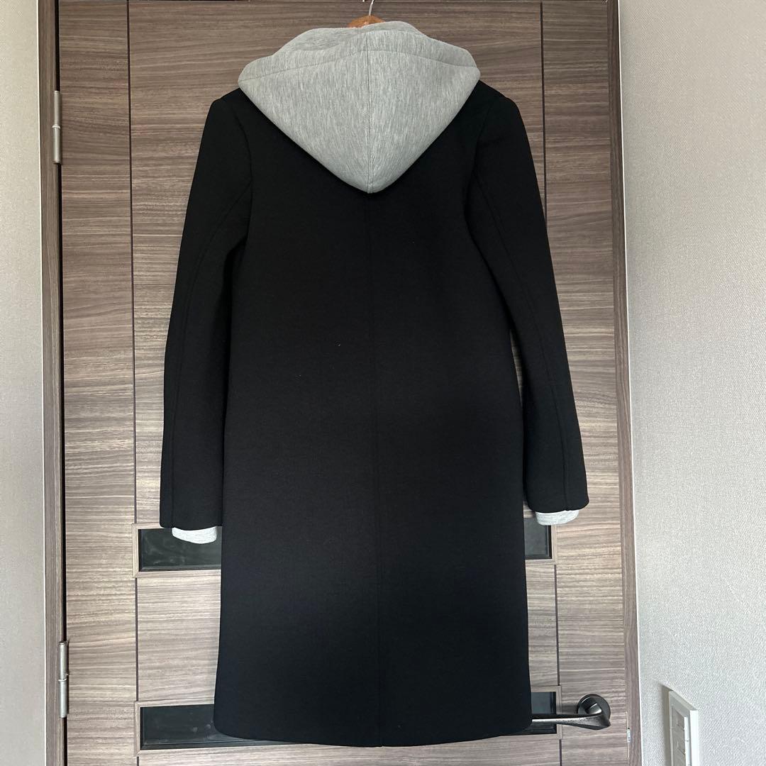 美品【ZARA】コントラストフードコートXS ブラック