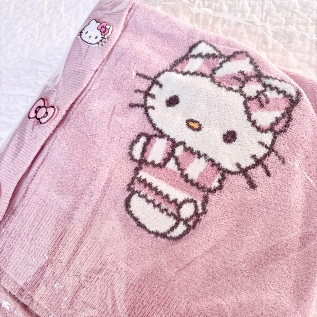 sanrio house スムーズィーカーディガン　ハローキティ　ピンク