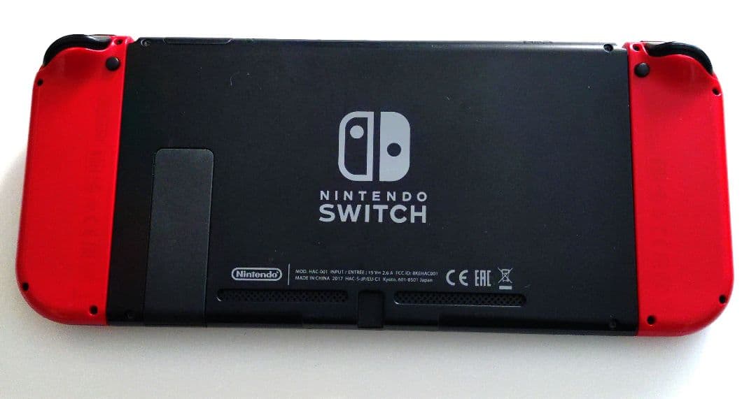 【お得・美品】Switch本体マリオオデッセイJoy-Con追加有（ソフトなし）