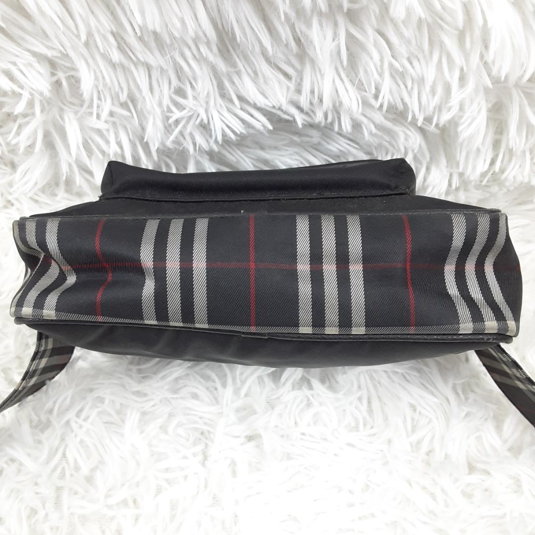 美品◎BURBERRY バーバリー ウエストバッグ 黒 ノバチェック イタリア製