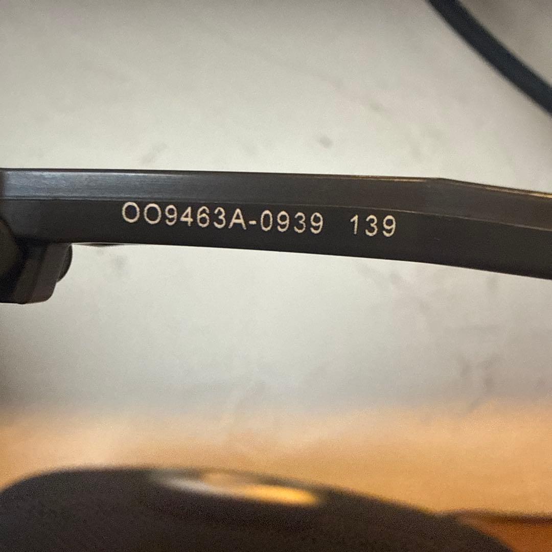 小物 Oakley Sutro Lite