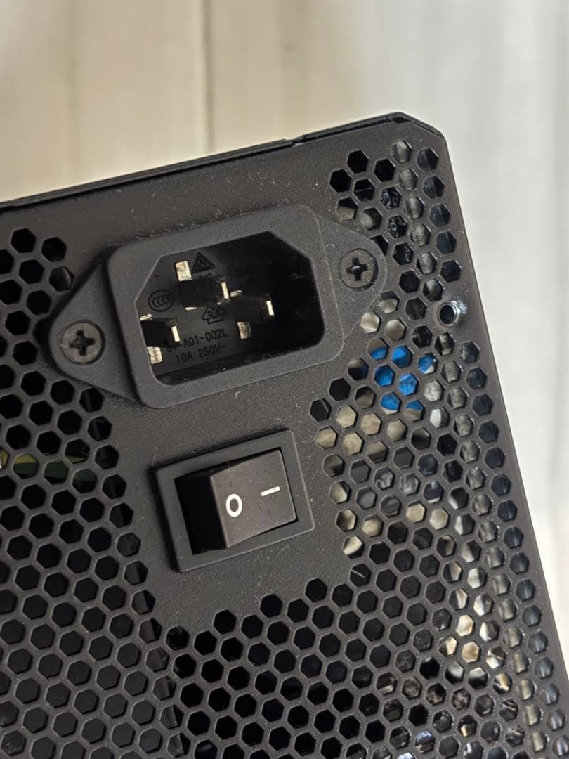 CORSAIR HX750i 750W 電源ユニット