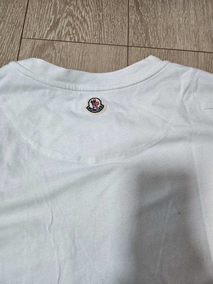 MONCLER　Tシャツ　美品