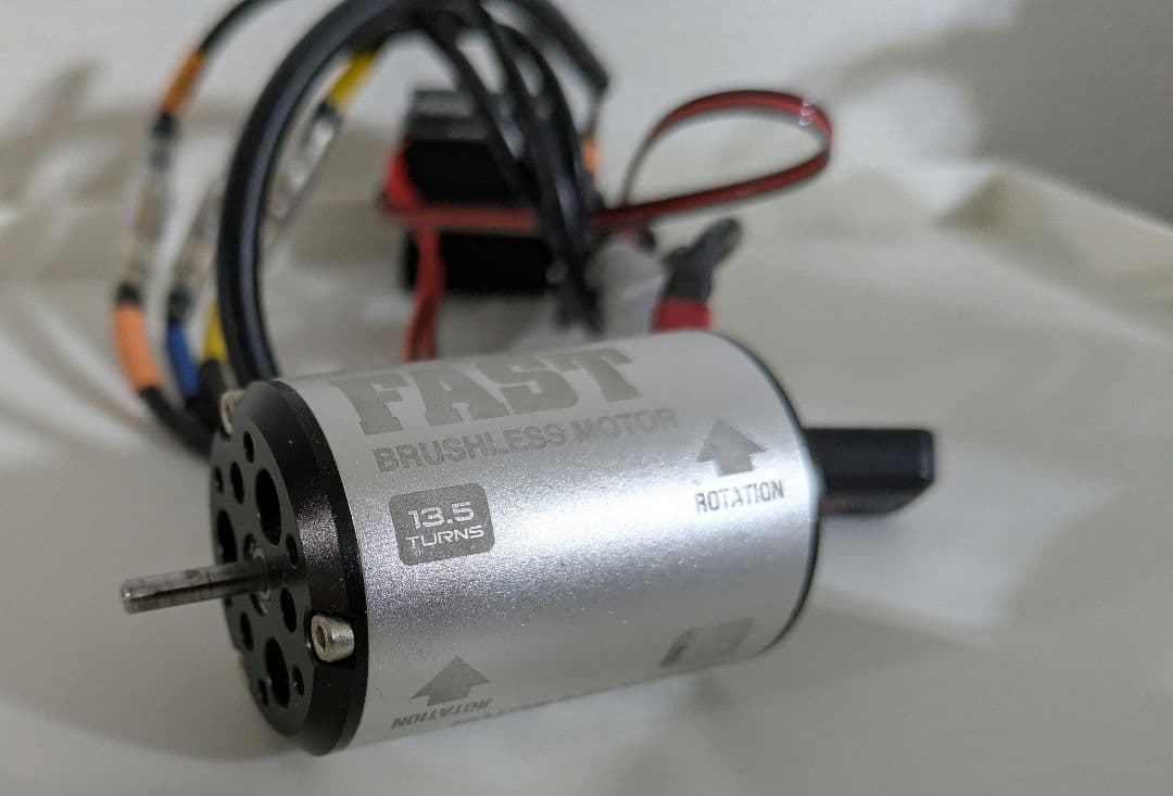 BLC50 13.5T ブラシレスコンボ