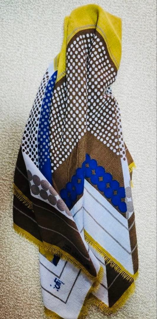 【週末割】美品　45R 大判ふろしき、ストール