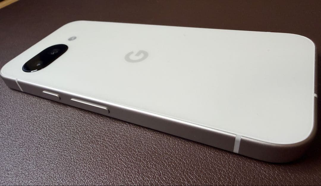 Google Pixel 9a ホワイト 本体