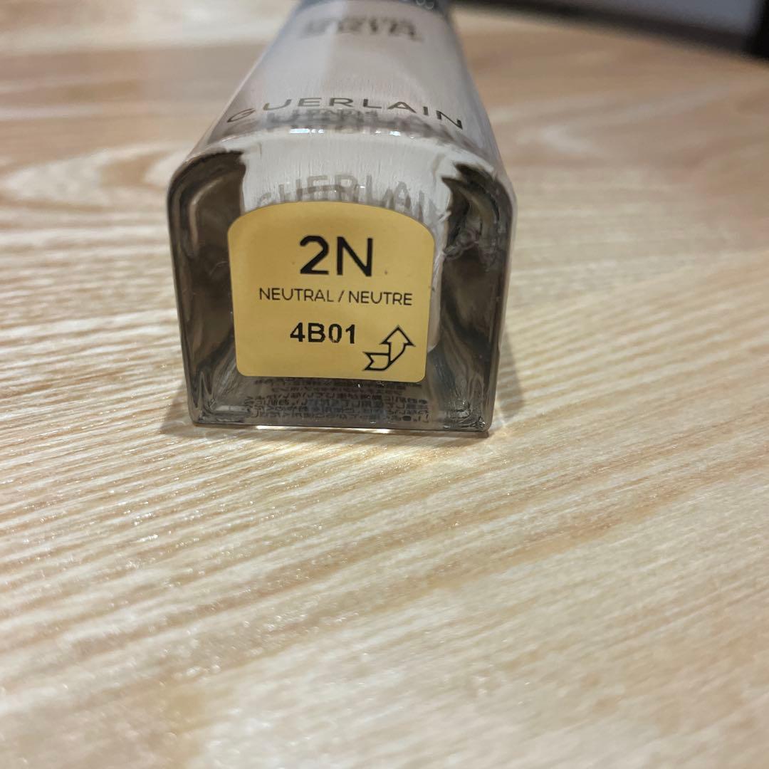 ゲラン　パリュールゴールドスキンフイルド　２N