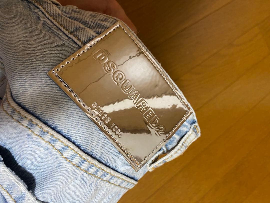 【値下げ交渉可能です】 DSQUARED2 ワイドデニムパンツ　新品未使用