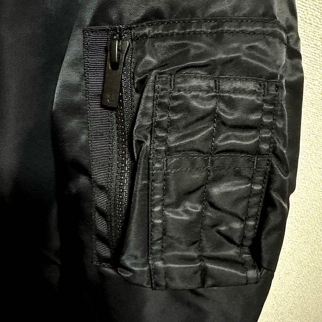 ユニクロ UNIQLO +J ハイブリッドダウンオーバーサイズMA-1 完売品